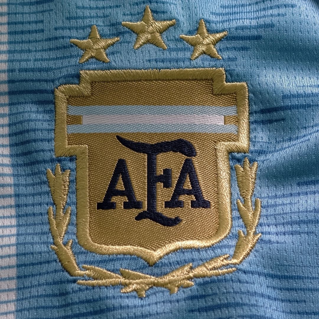 Messi #10 Argentyna x Messi Dziecięcy Komplet domowy – koszulka + spodenki 2026