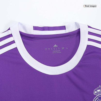 Real Madrid Koszulka retro wyjazdowa z długim rękawem 2016/17