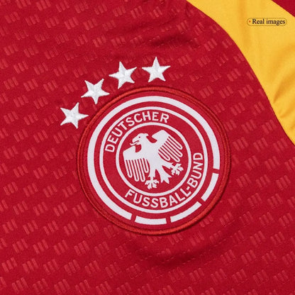 Niemcy Koszulka Przedmeczowa Czerwona – Mundial 2026