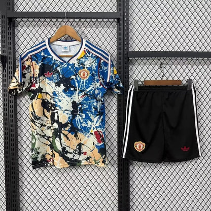 Manchester United Stone Roses Zestaw – Koszulka + Spodenki 2026