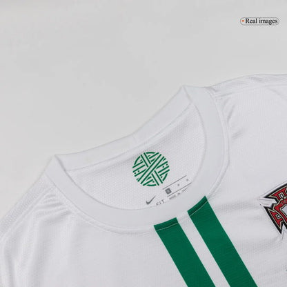 Portugalia Koszulka retro wyjazdowa z długim rękawem 2012