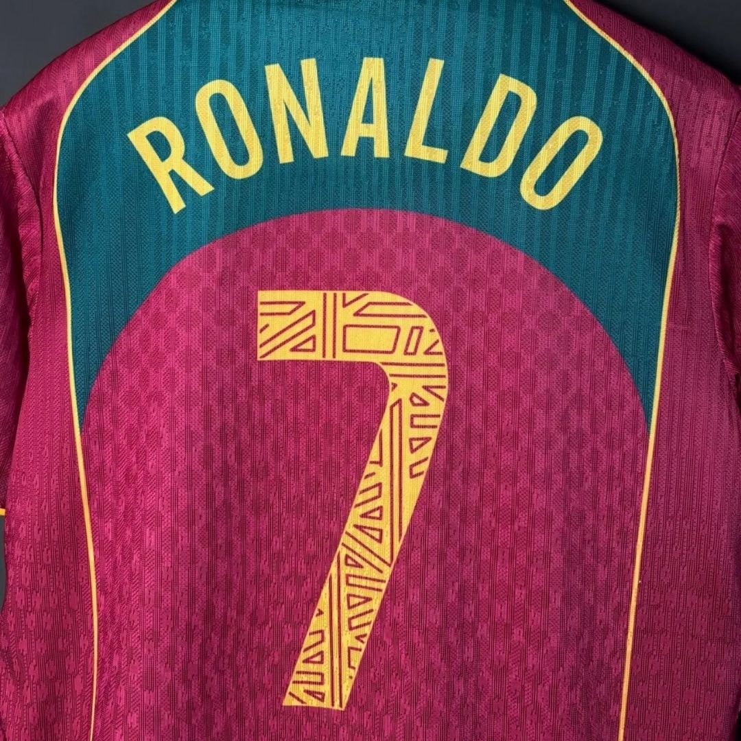 RONALDO #7 Portugal Heimtrikot Legacy Sonderedition 2026/27