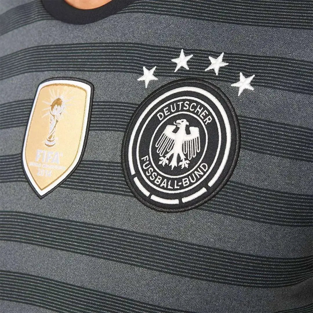 Kroos #18 Niemcy Koszulka retro wyjazdowa 2016