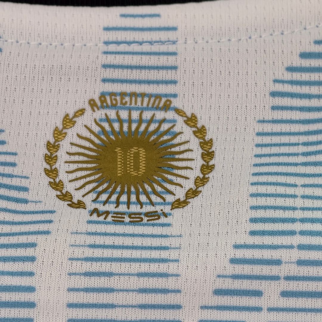 Messi #10 Argentyna x Messi Dziecięcy Komplet domowy – koszulka + spodenki 2026