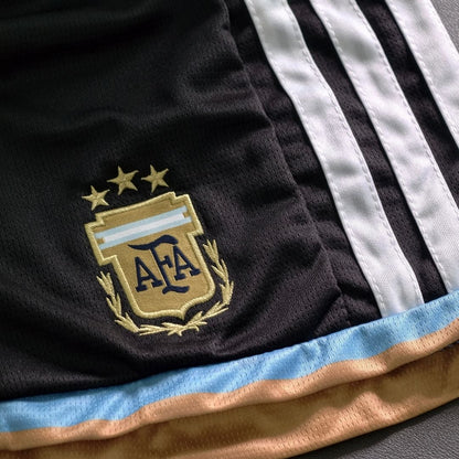 Messi #10 Argentyna x Messi Dziecięcy Komplet domowy – koszulka + spodenki 2026