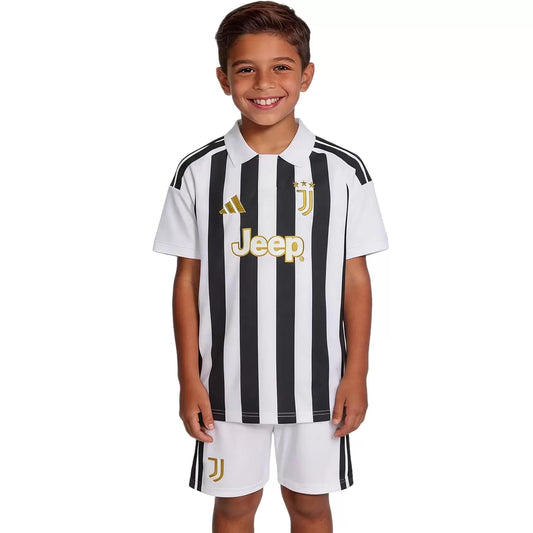 Juventus Dziecięcy Komplet domowy – koszulka + spodenki 2026/27