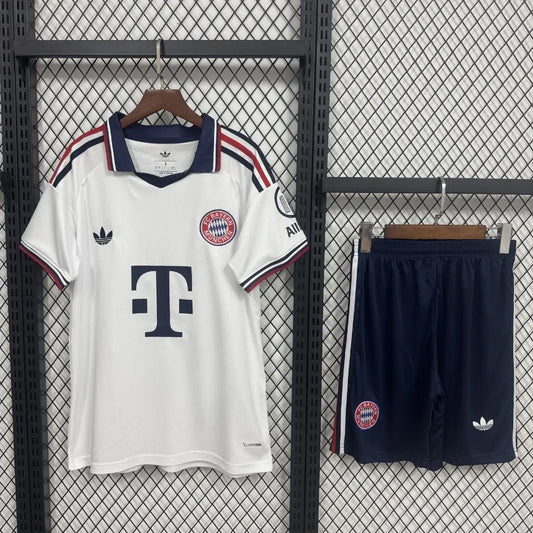 Bayern Munich Koszulka Wyjazdowa + Spodenki 2026/27