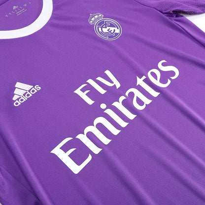 Real Madrid Koszulka retro wyjazdowa z długim rękawem 2016/17