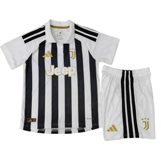 Juventus Dziecięcy Komplet domowy – wersja meczowa – koszulka + spodenki 2026/27