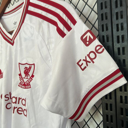 Liverpool Zestaw wyjazdowy – Koszulka + Spodenki 2026/27