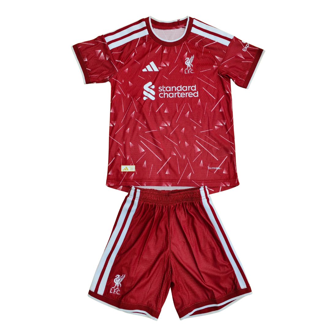 Liverpool Dziecięcy Komplet domowy – wersja meczowa – koszulka + spodenki 2026/27