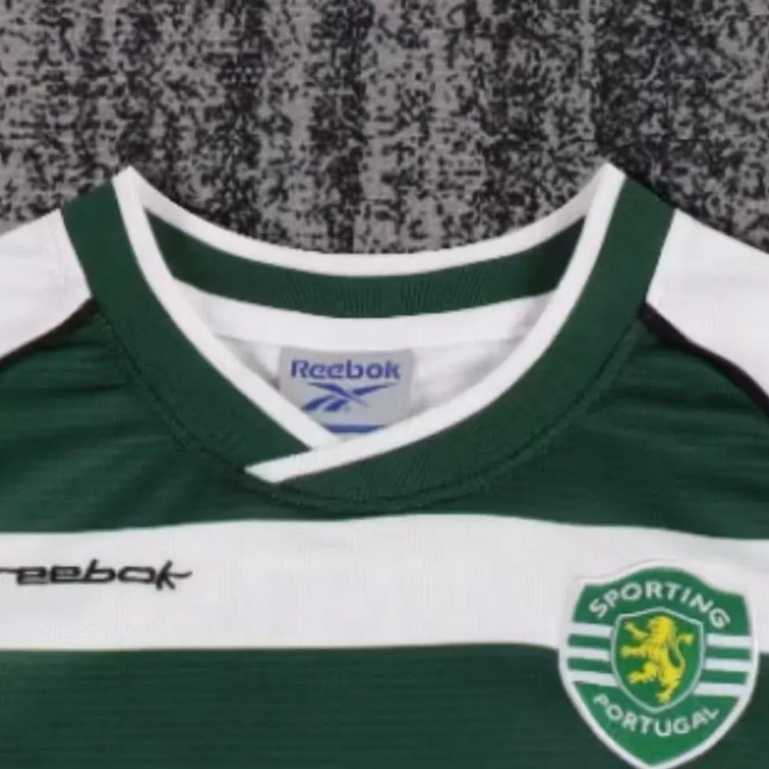 Sporting CP Dziecięcy Komplet domowy – koszulka + spodenki 2001/03